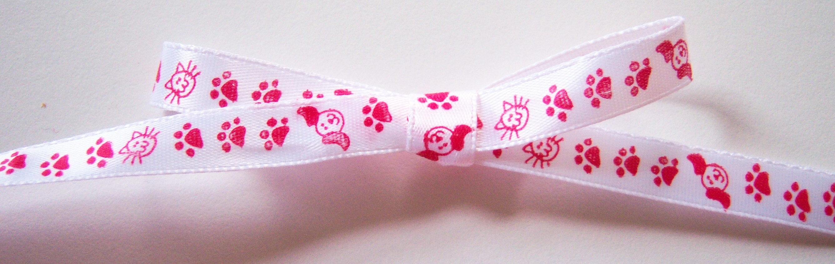 White/Red Paws 5/16" Satin Ribbon