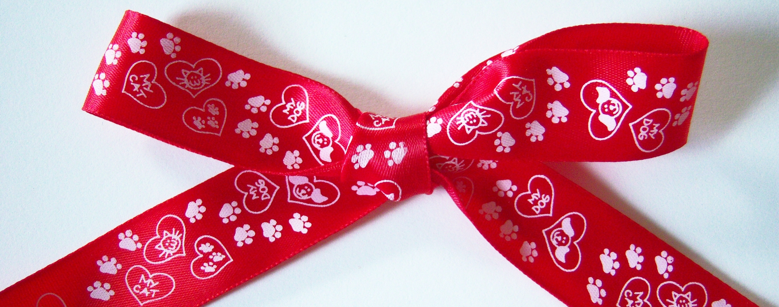 Red/White Cat/Dog 1" Satin Ribbon