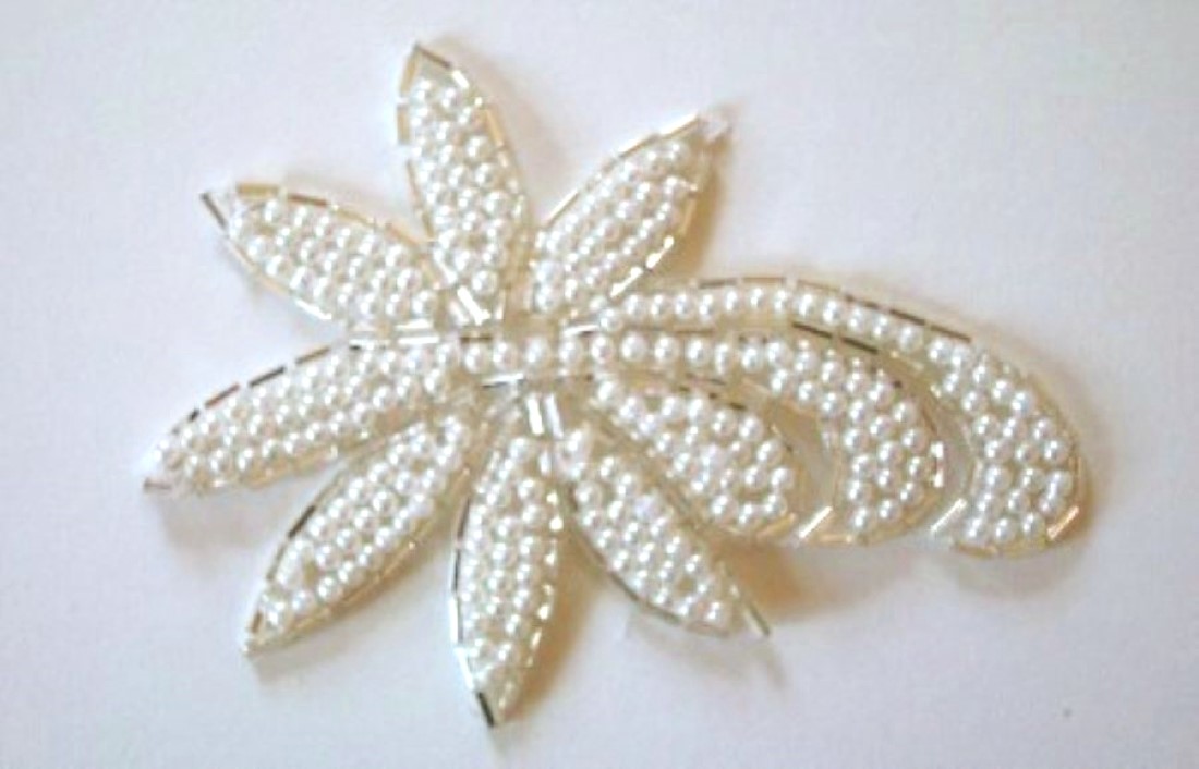 Ivory Pearl/Tarnished Bead Applique