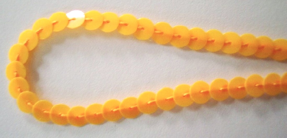 Buttercup 6mm-1/4" Sequin Strand