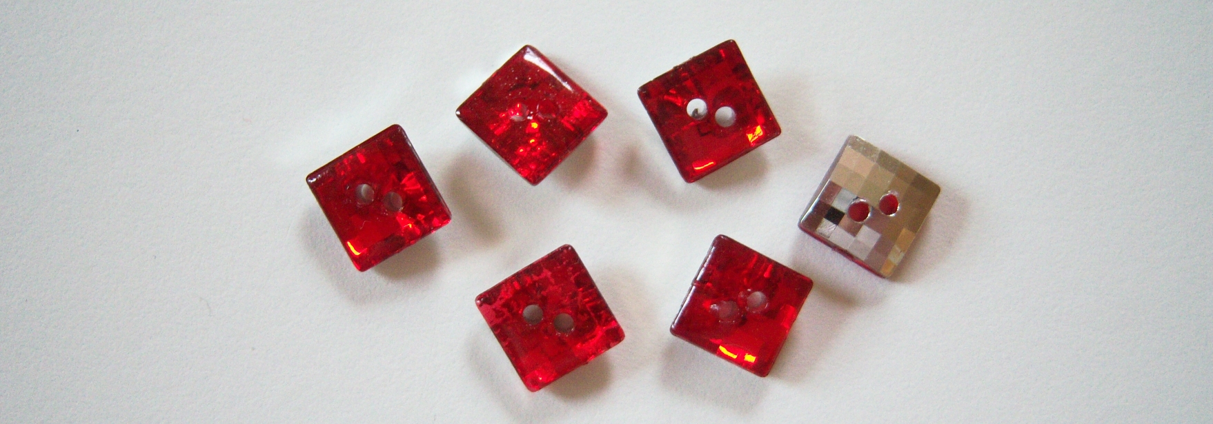 Red Crystal/Silver Back 1/2" 2 Hole Poly Button