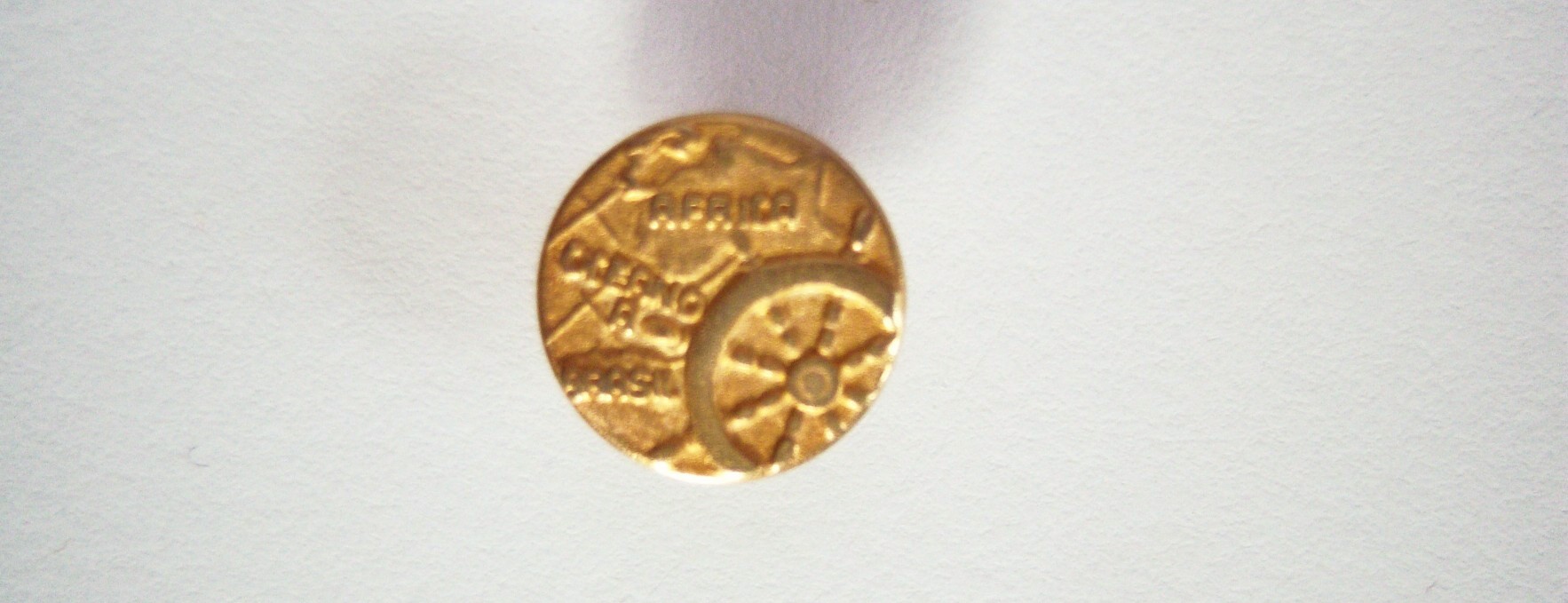 Africa Gold Metal 5/8" Button