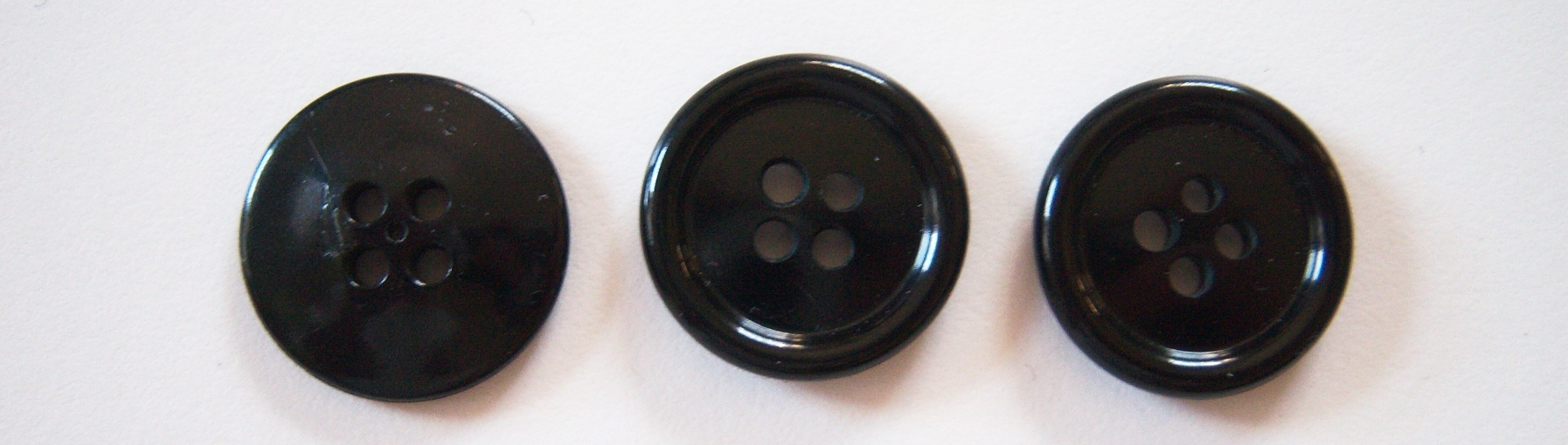 Shiny Black 3/4" Poly Button