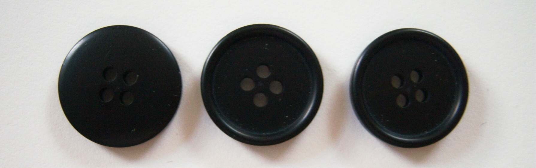 Black 3/4" Poly Button