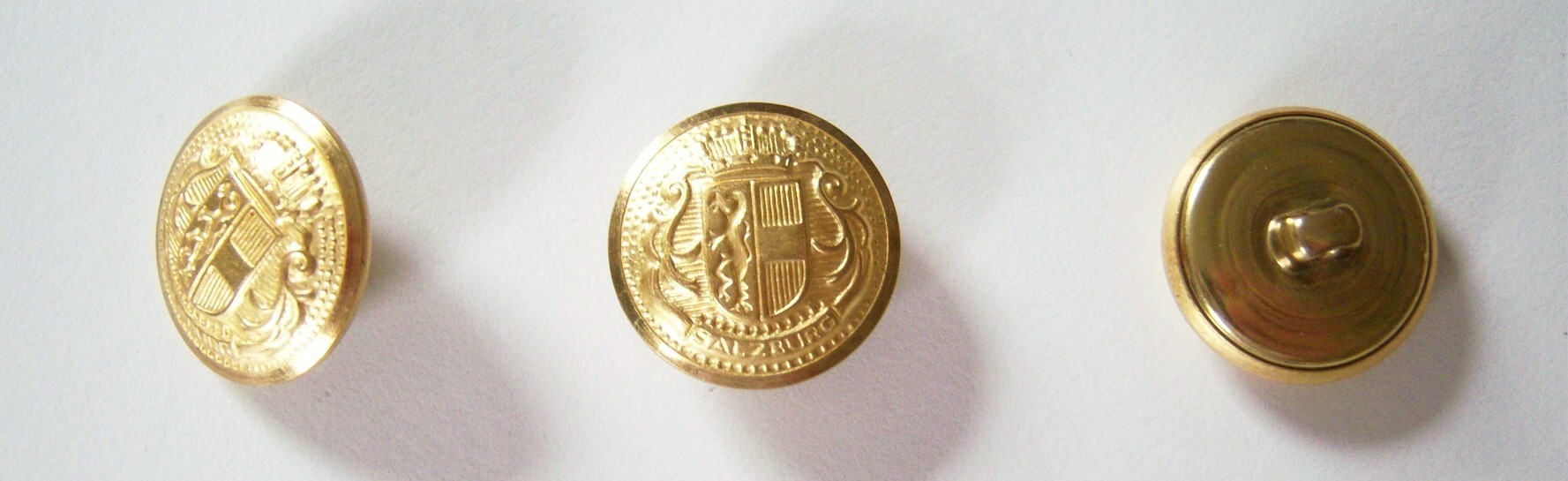 Gold Metal Crest 13/16" Shank Button