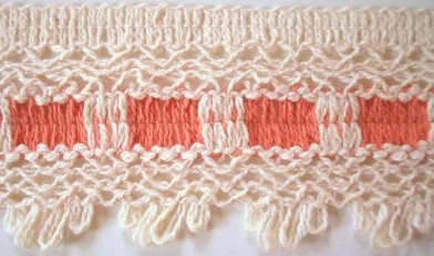 Natural/Peach 2 1/4" Cluny Lace
