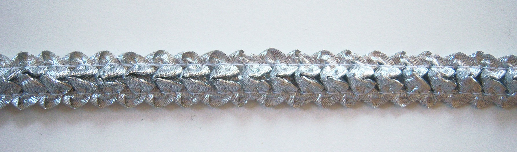 Silver Metallic Pleated 5/8" Ribbon