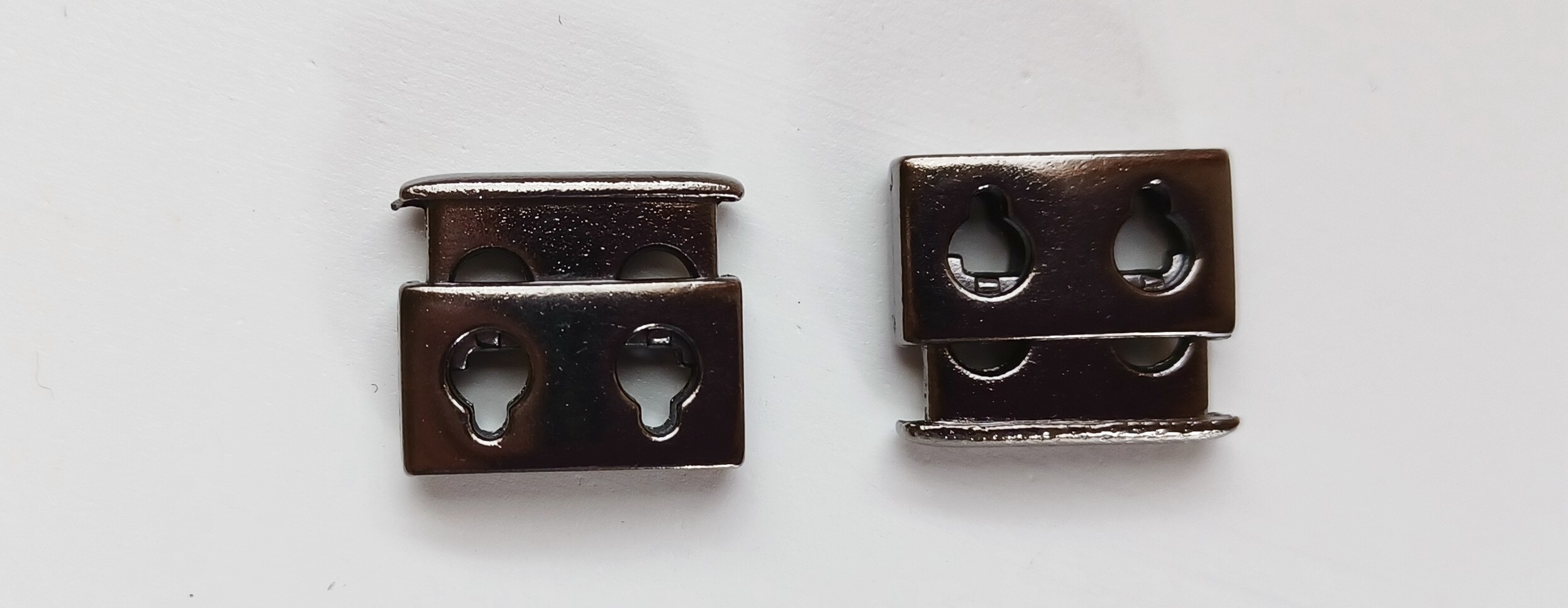 Gunmetal 3/4" Two Hole Metal Cord Lock