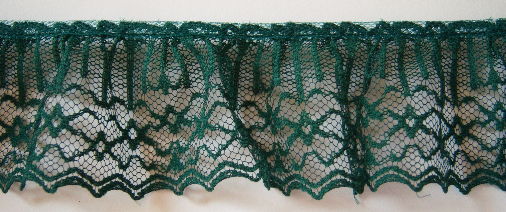 Dark Green 2" Ruffled Lace