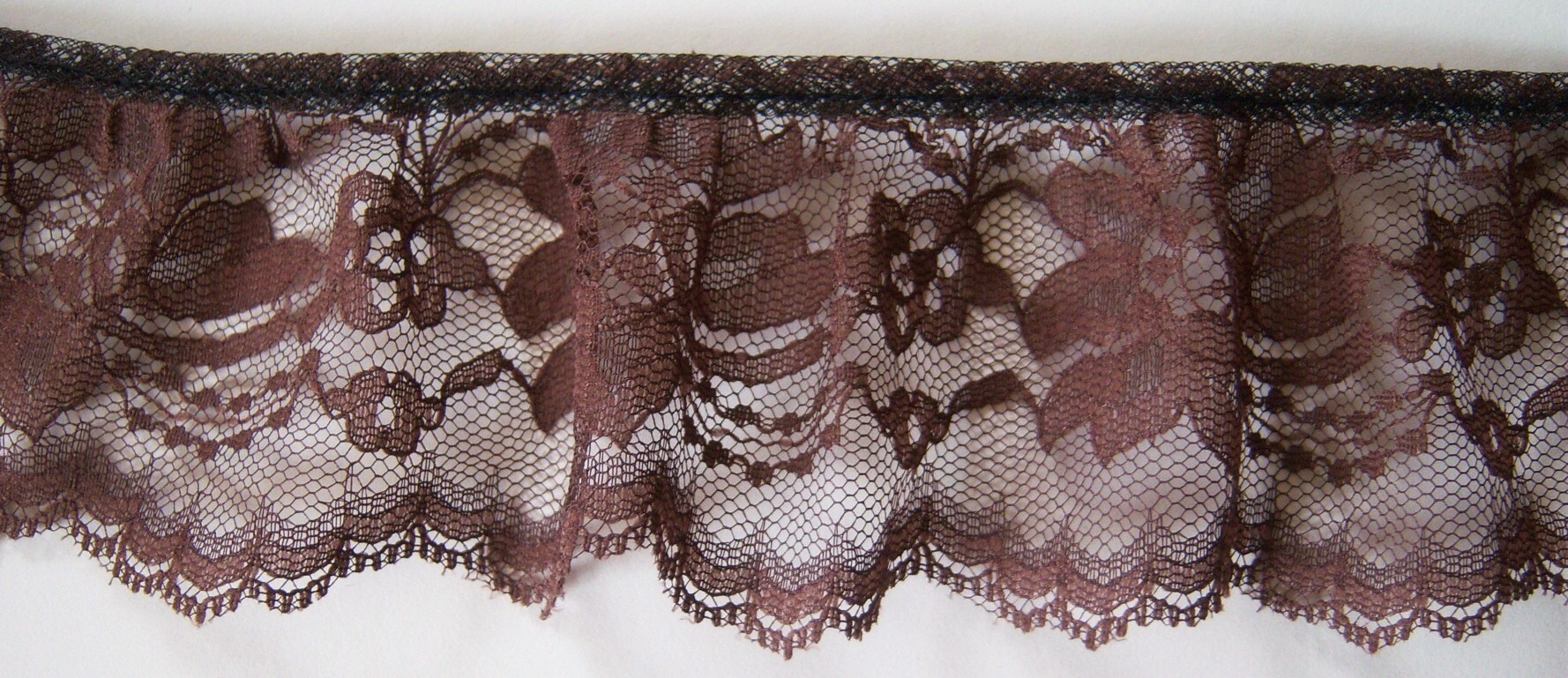 Brown 3" Ruffled Lace