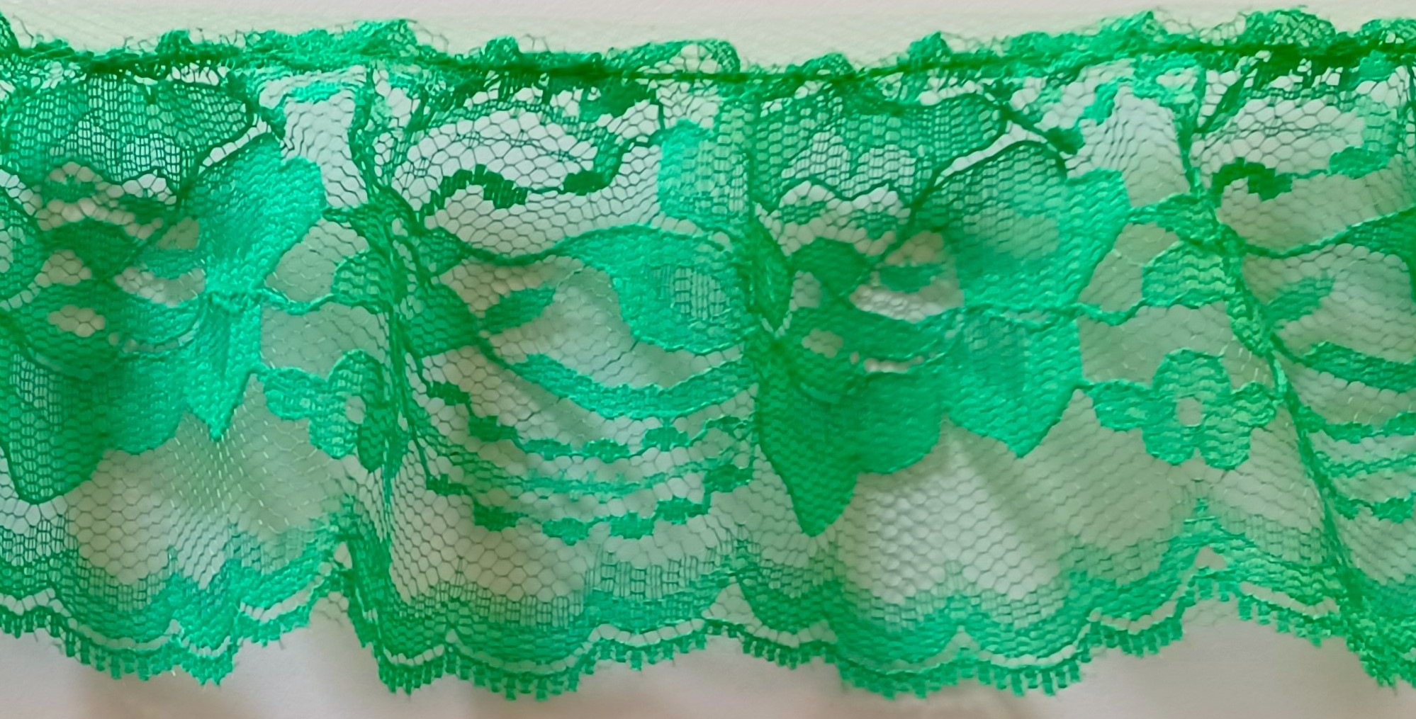 Grass Green 3" Ruffled Lace