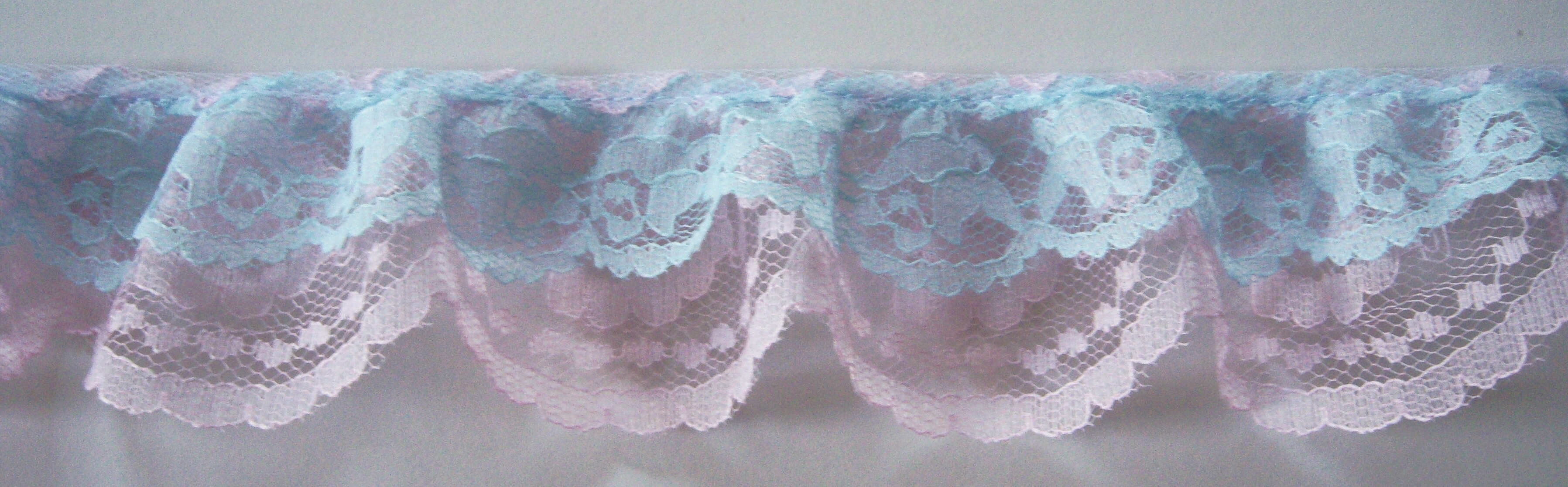 Lt Blue/Lt Pink Double Gathered Lace