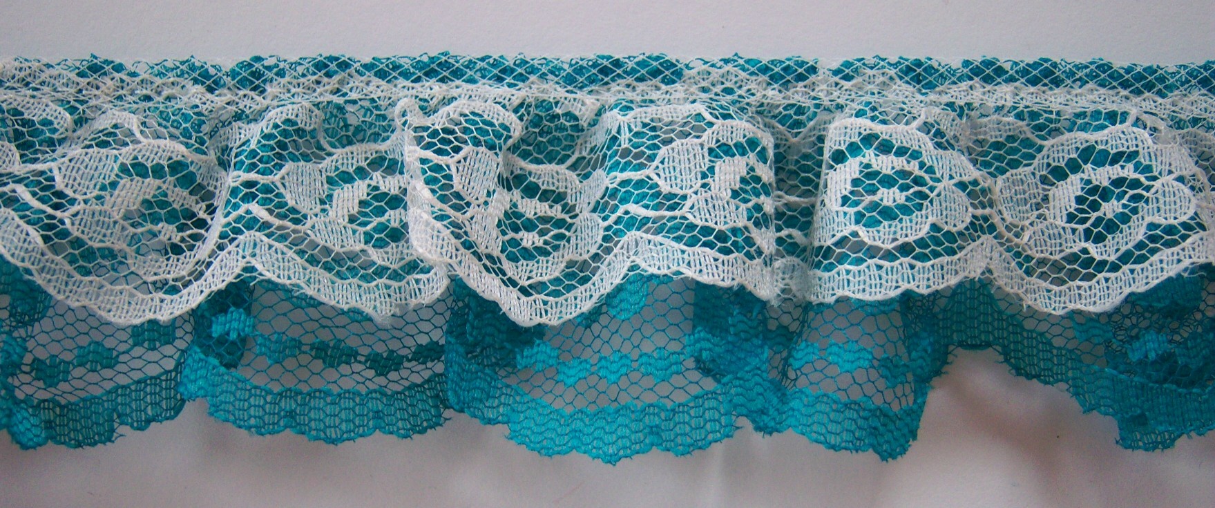 Eggshell/Jade Double Gathered Lace