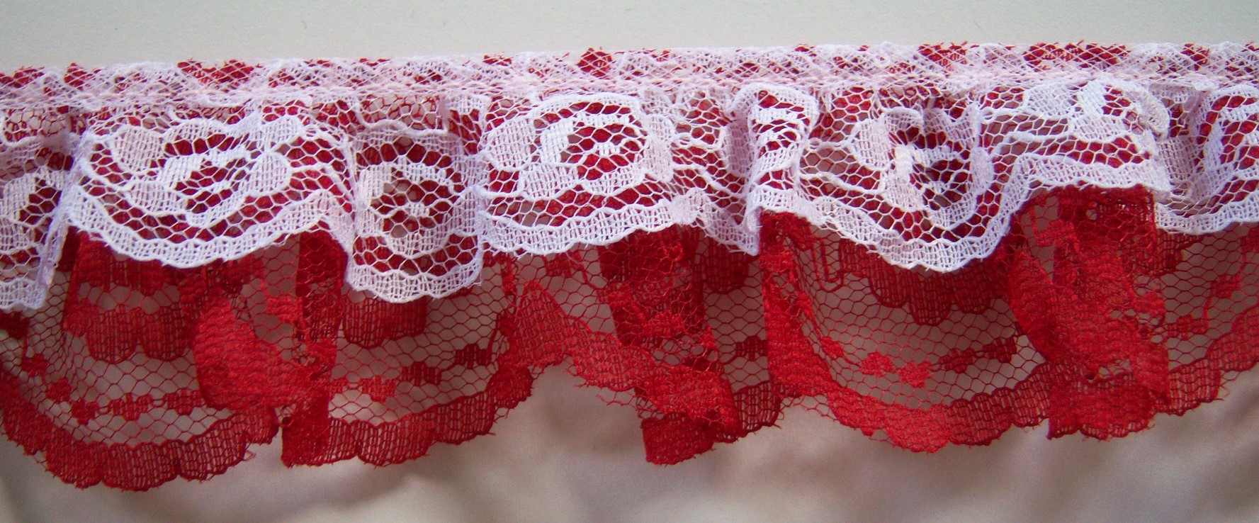 White/Cranberry Double Gathered Lace