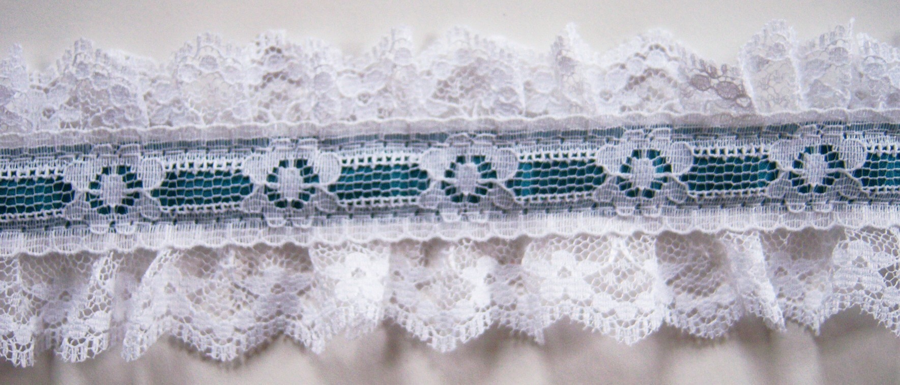 White/Teal Satin 2 3/8" Ruffled Lace