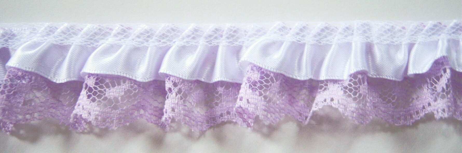 White Satin/Lt Orchid 1 1/4" Ruffled Lace