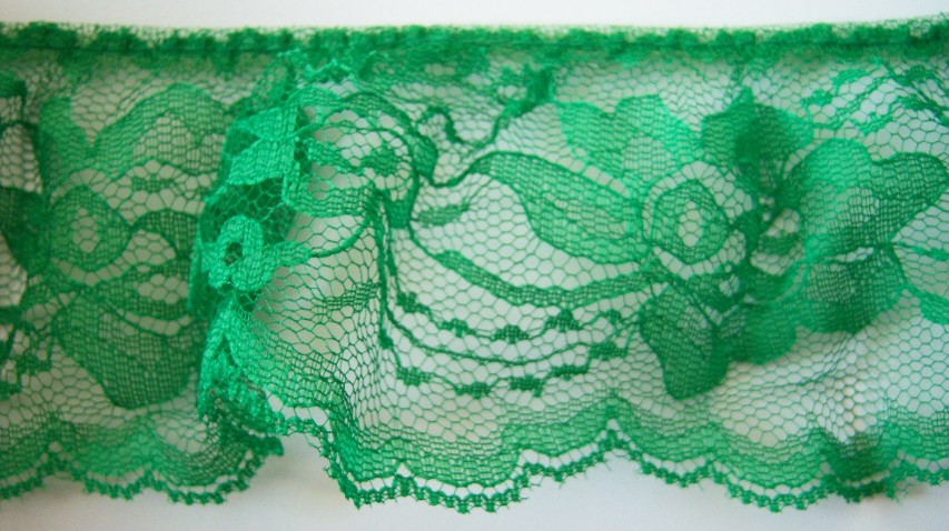Emerald 3" Ruffled Lace