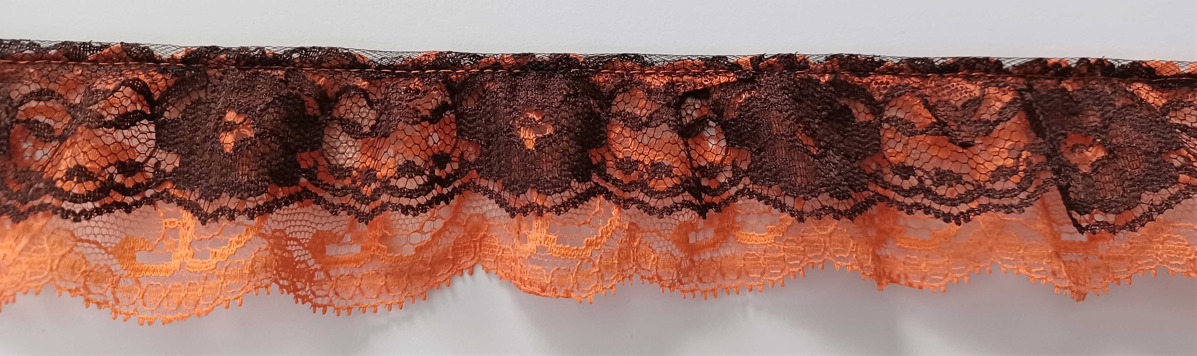 Brown/Tangerine 1 3/4" Gathered Lace