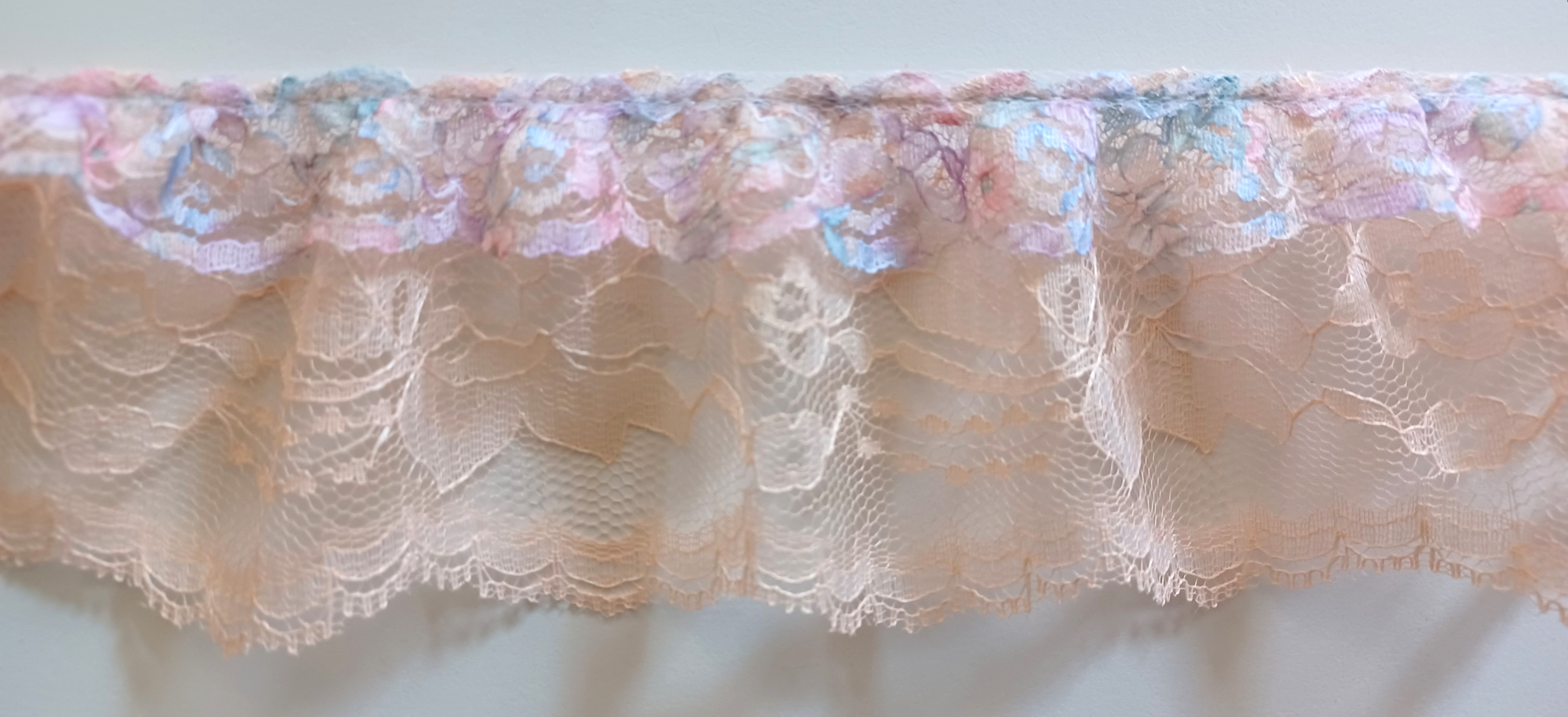 Floral/Peach 3" Gathered Lace