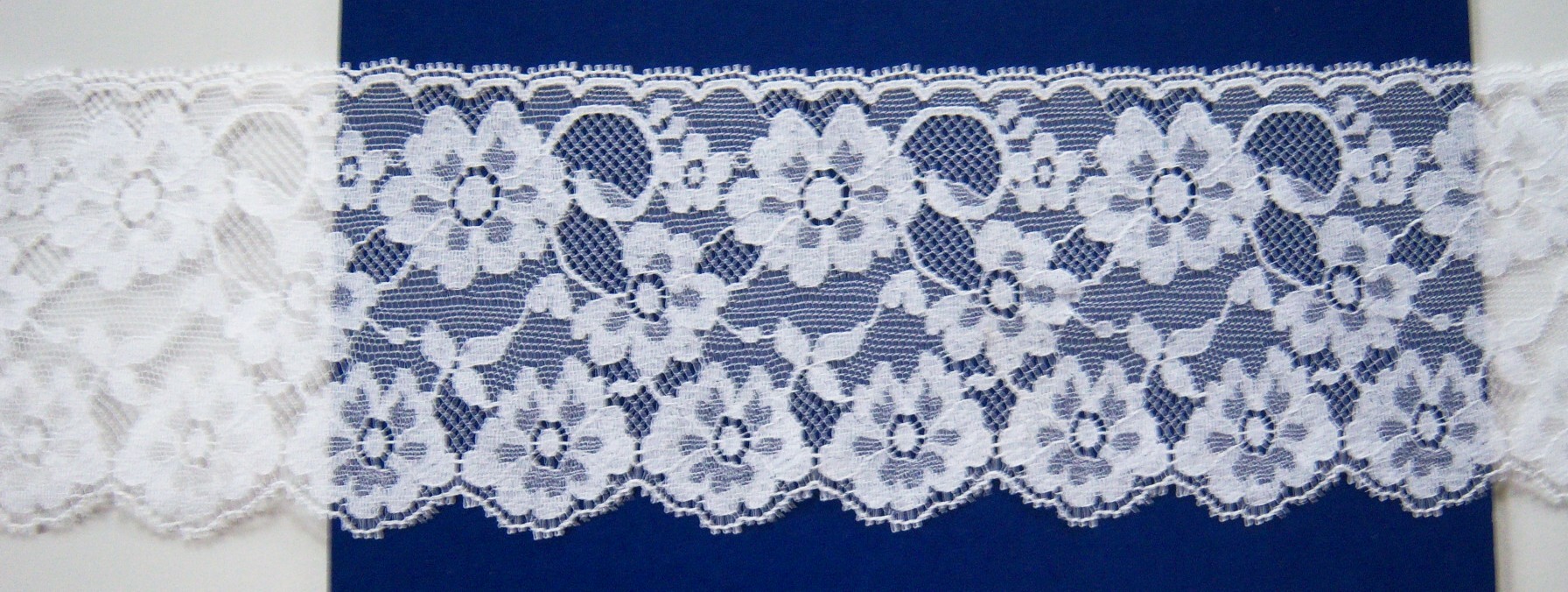 White #1000 Nylon 3 3/8" Lace