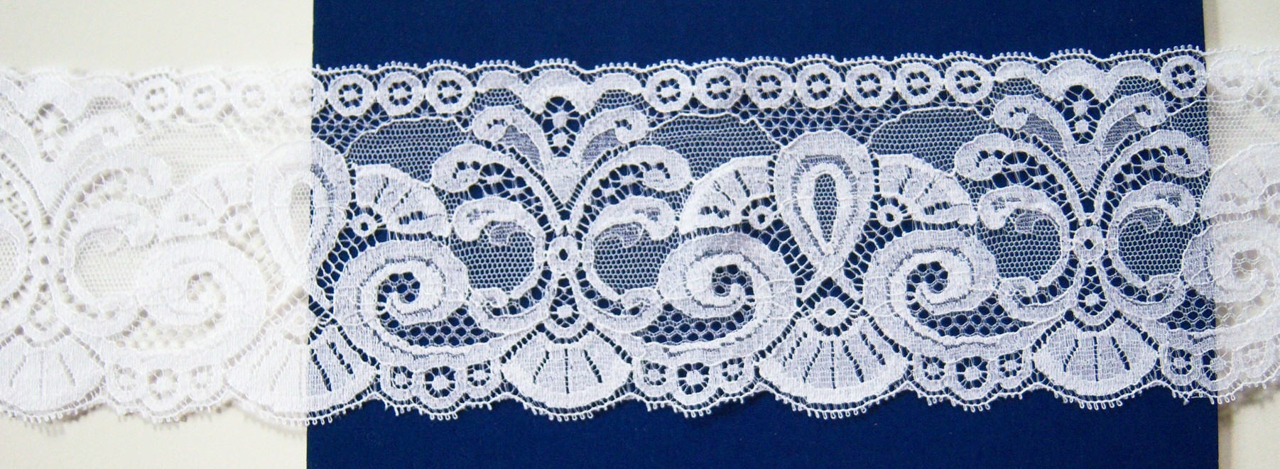 White #200/1144 Nylon 3 3/4" Lace