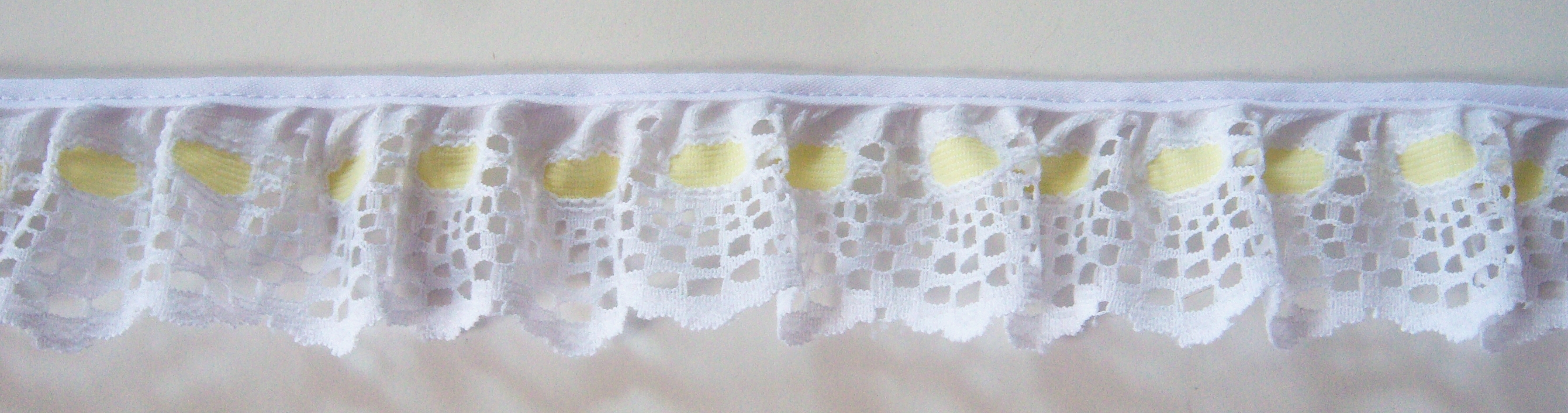 White/Yellow 1 1/2" Ruffled Lace