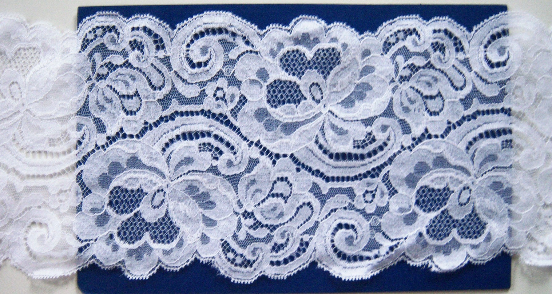 White #1144 Nylon 5 1/2" Lace