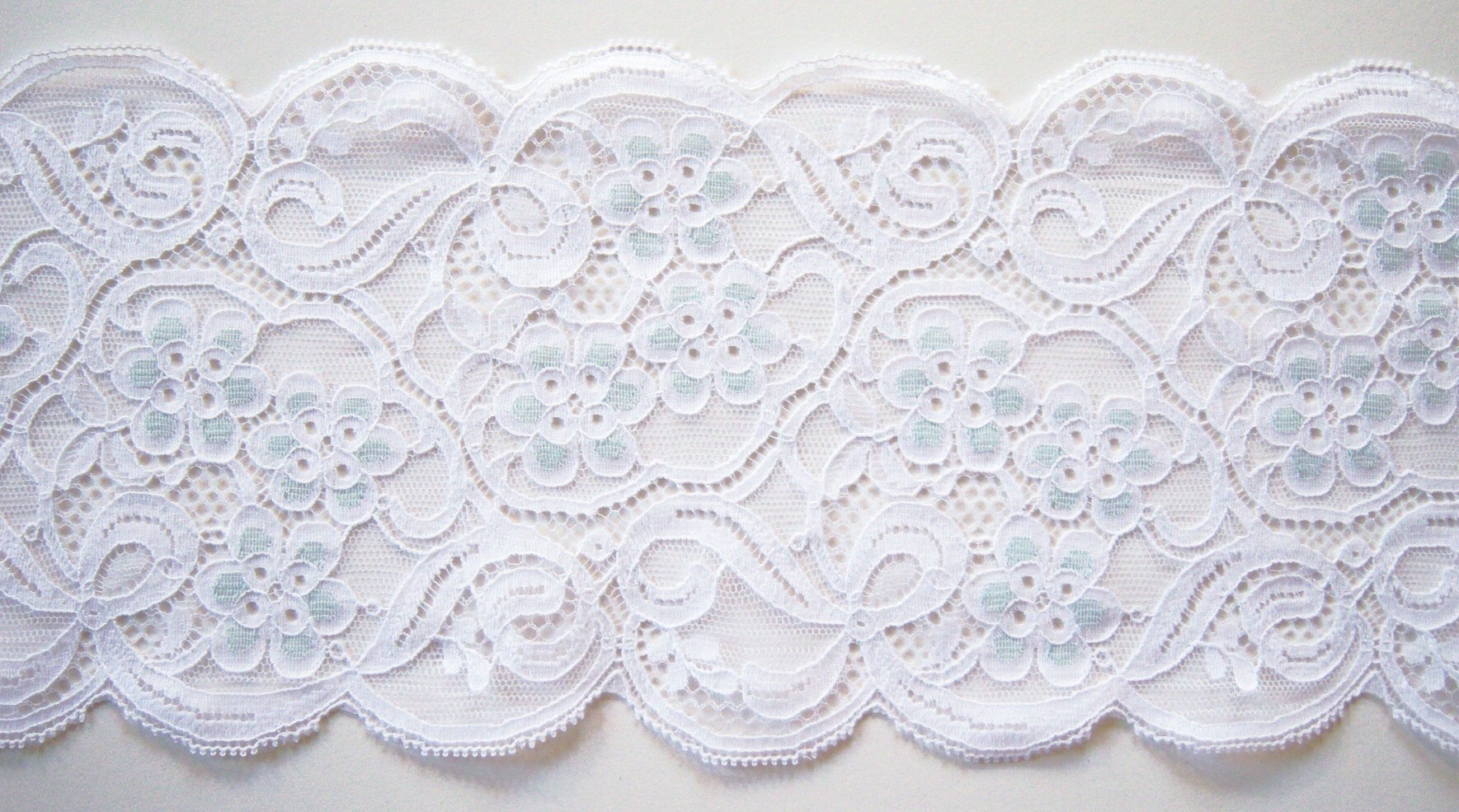 White/Elaine Blue 5 1/4" Nylon Lace