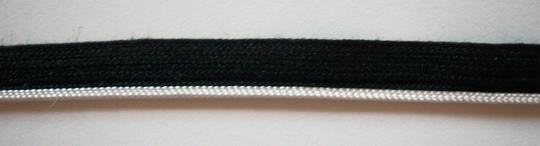 Black/Ivory 3/32" Piping
