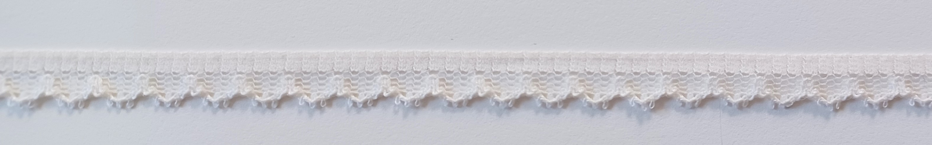 Candlelight Scallop 3/8" Lace Trim