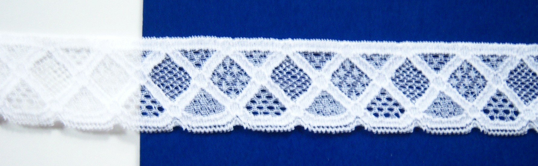 Star White 1 1/4" Stretch Lace