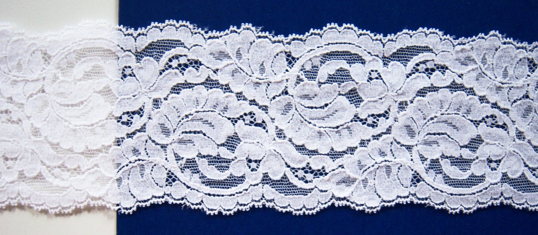 New Maid White 3 1/2" Stretch Lace