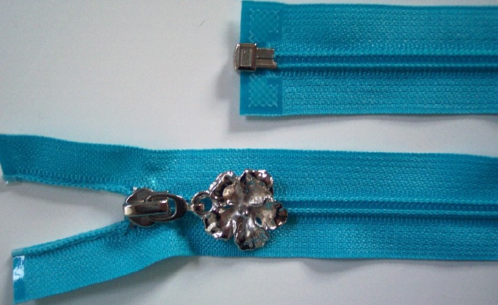Turquoise/Nickel Flower Pull 30" Coil Separating Zipper