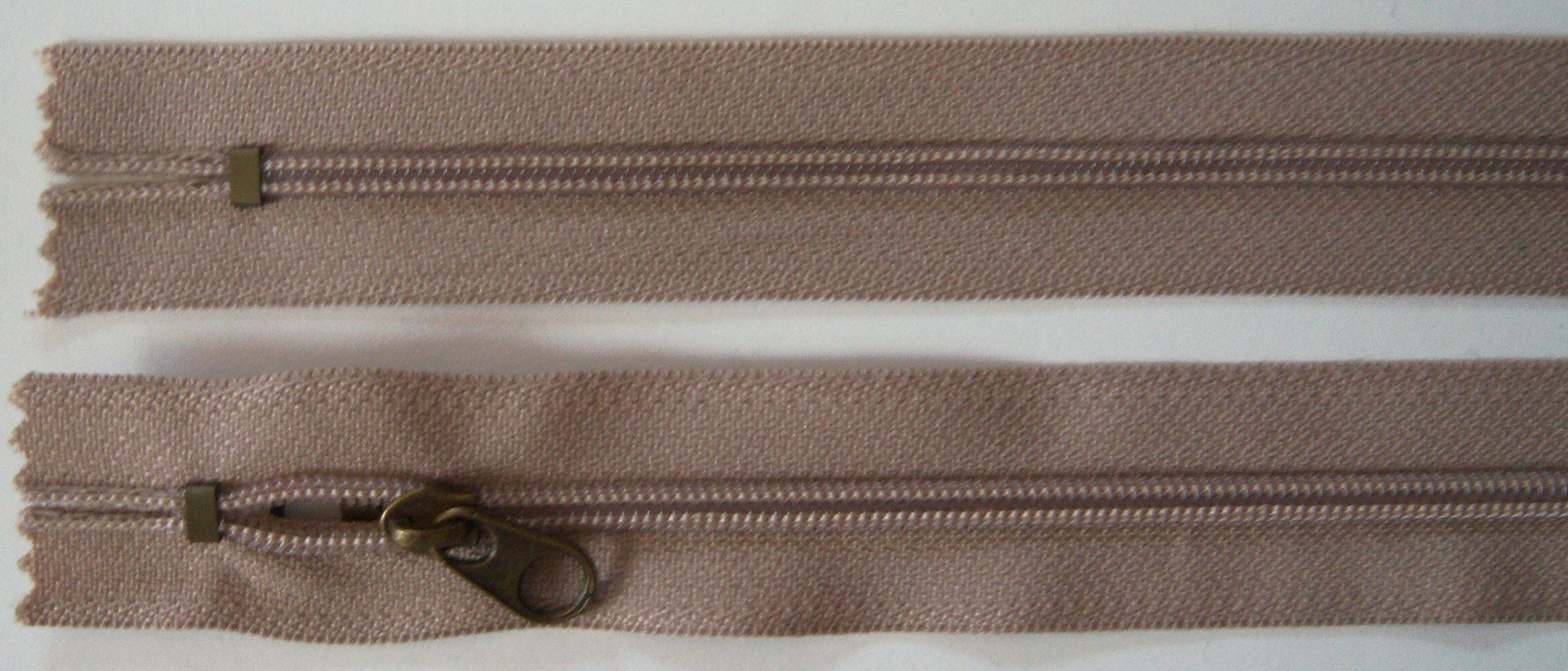 Tan Reversible 18" Coil Zipper