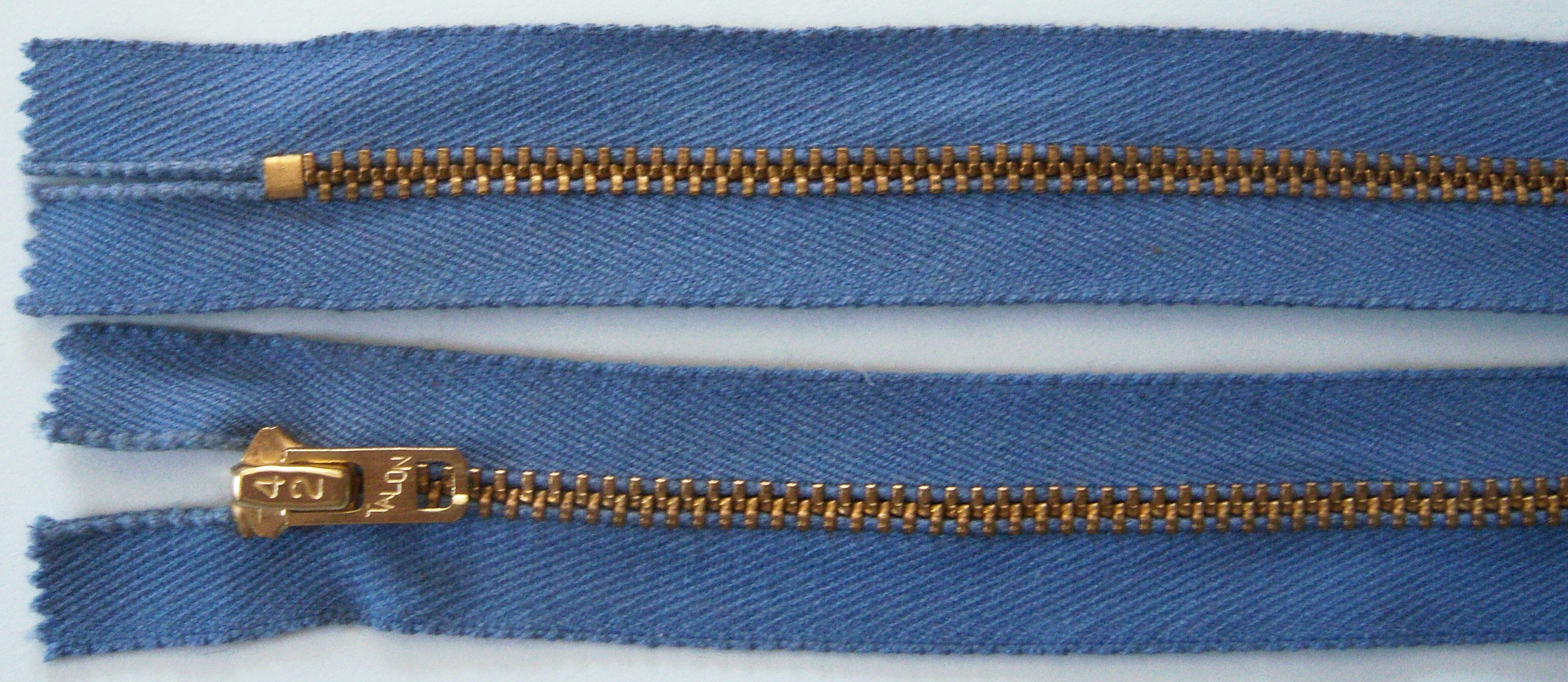 Copen Blue 073 Talon 7.5" Brass Metal Zipper