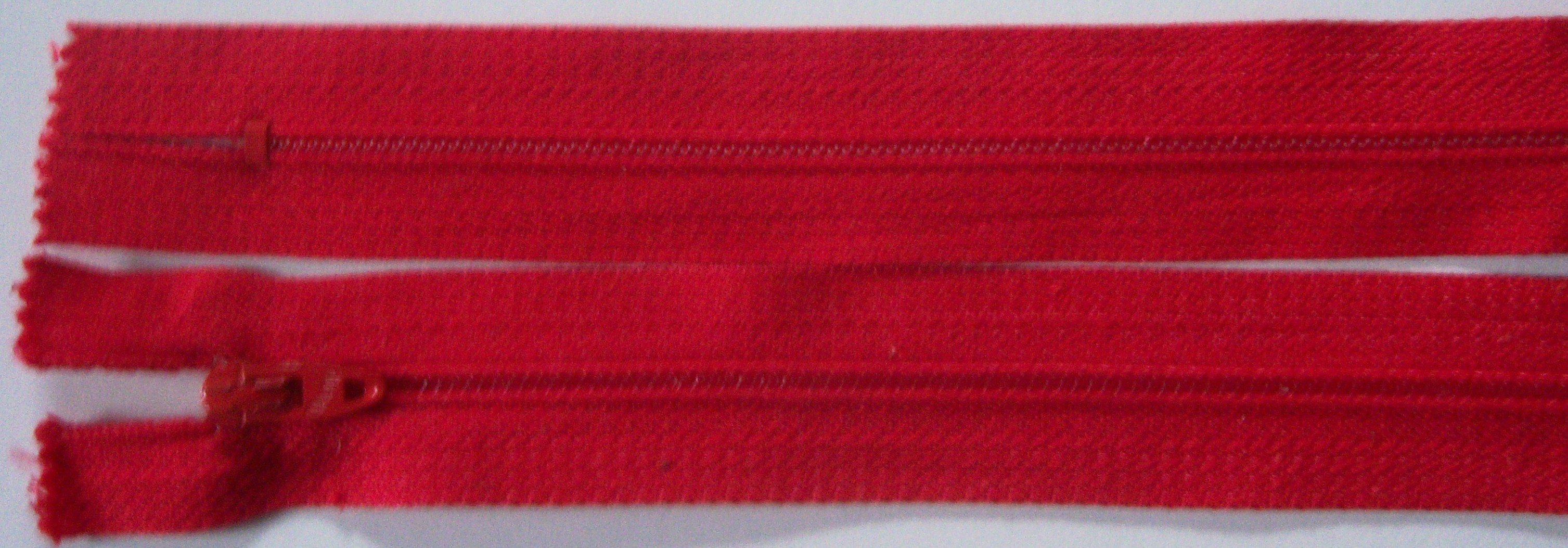 Red Talon 6" Zipper
