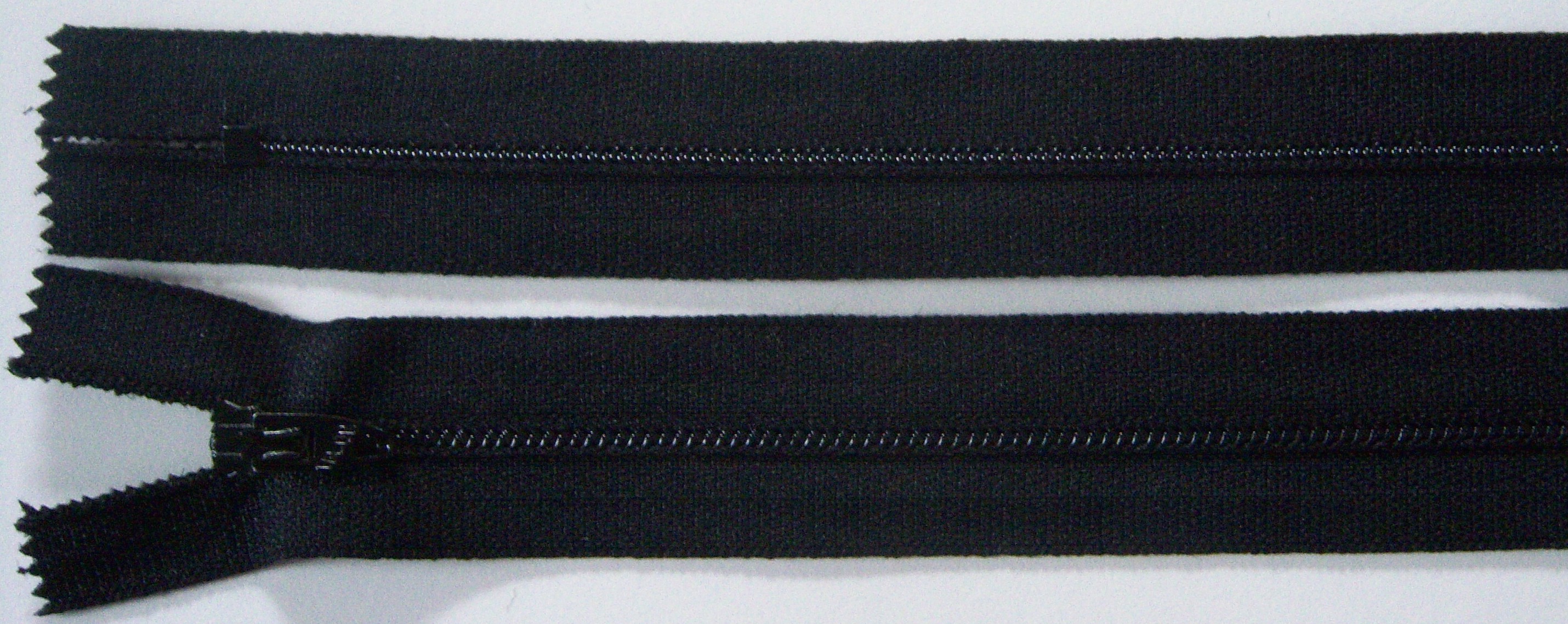 Black Talon 6.5" Nylon Coil Zipper