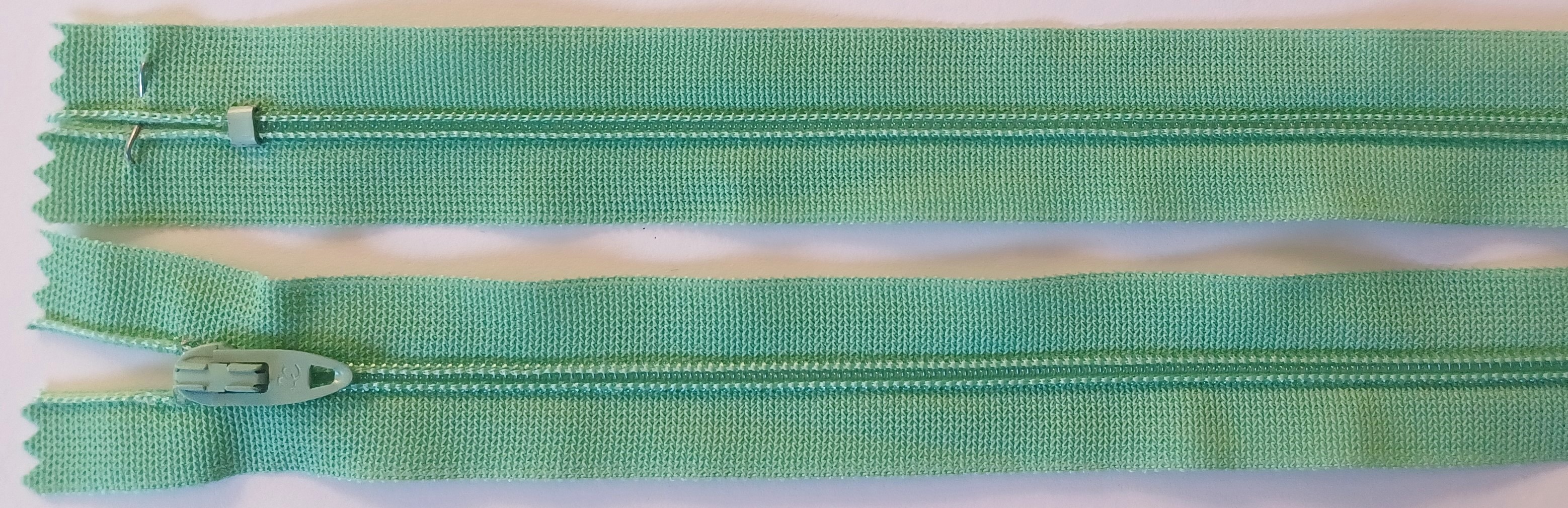 Coats & Clark 7" Pale Green Nylon Coil Zipper