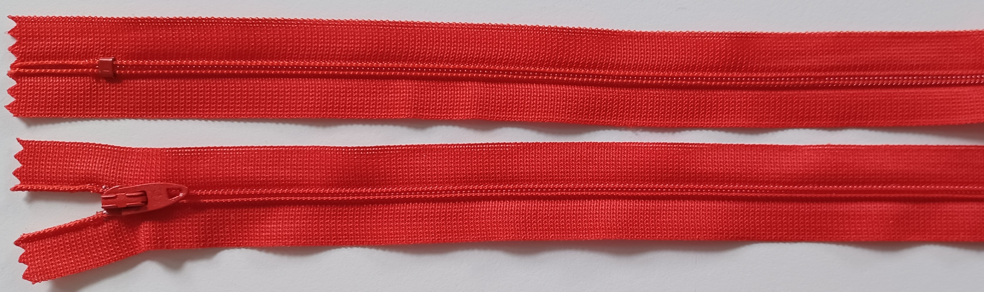 Coats & Clark 8.5" Scarlet Nylon Coil Zipper