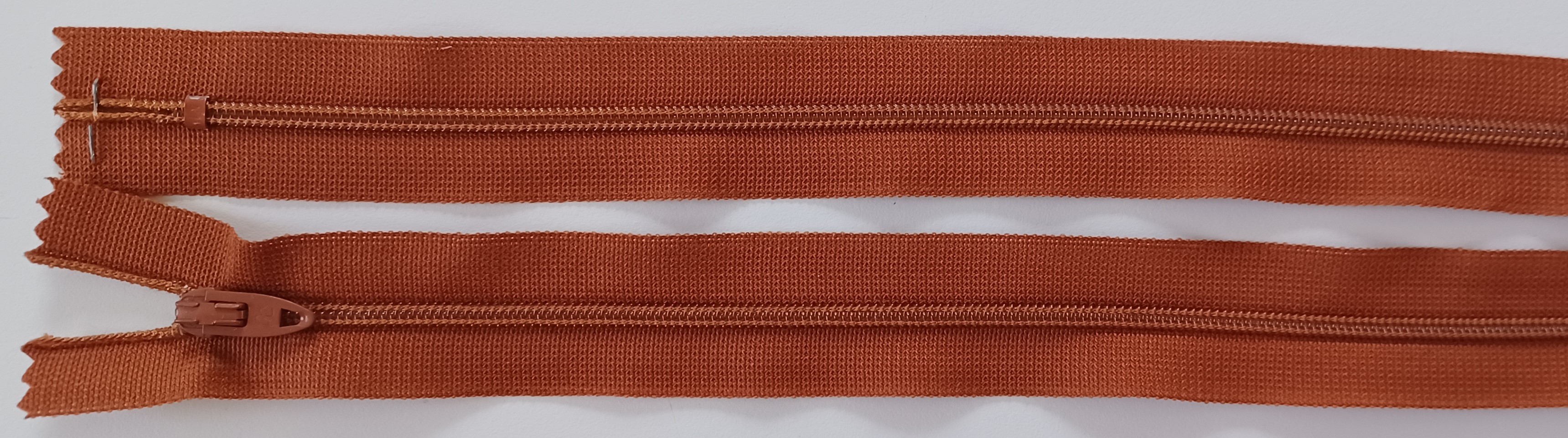 Coats & Clark 8.5" Light Rust Nylon Coil Zipper