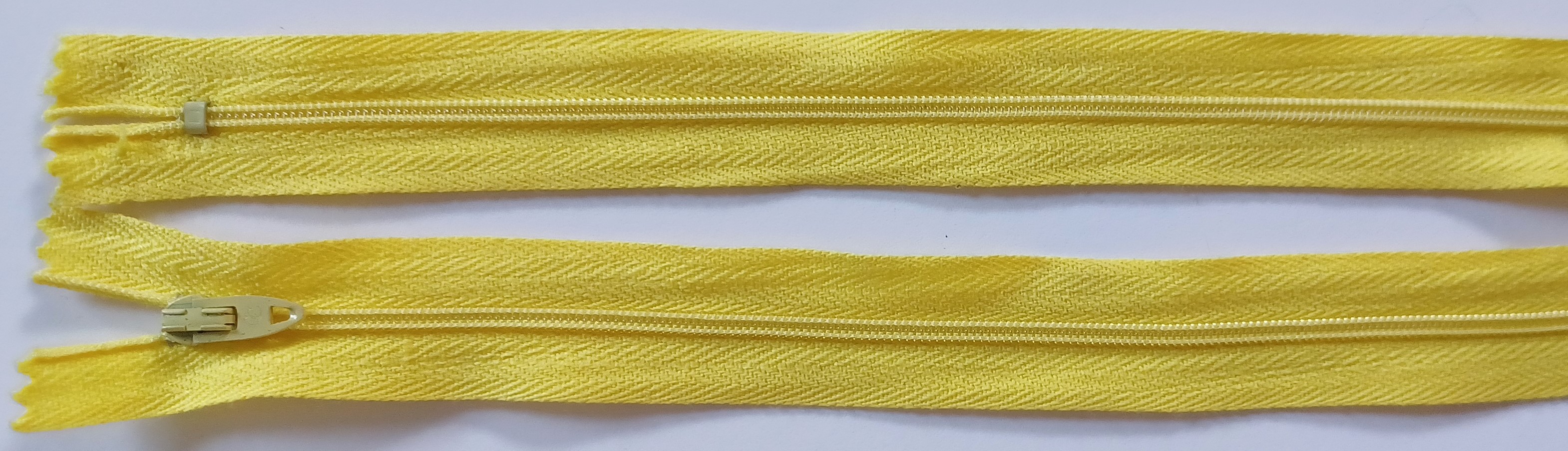Coats & Clark 8.5" Sunny Yellow Nylon Coil Zipper